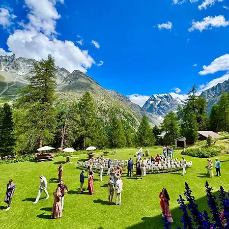 Grand & Kurhaus Arolla
