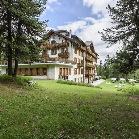 Grand & Kurhaus Hotel Arolla