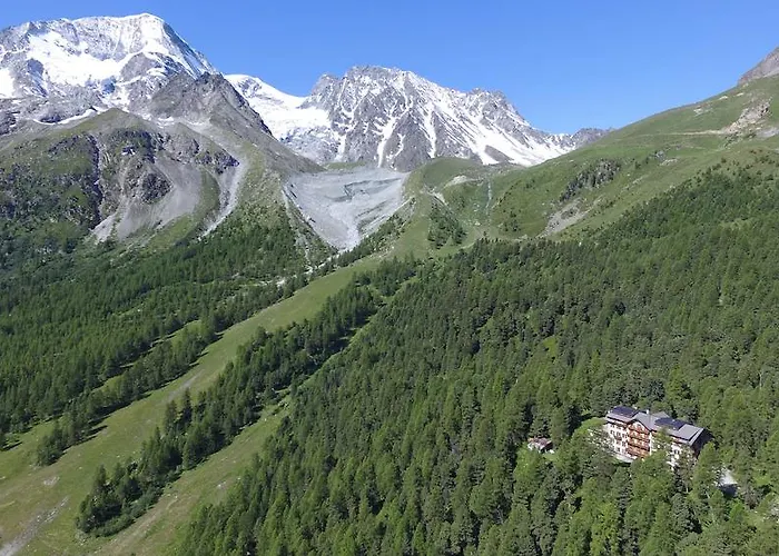 Grand & Kurhaus ホテル